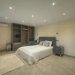 Frgk Contemporaine Independant Piscine, Calme Vue Degagee Le Cannet