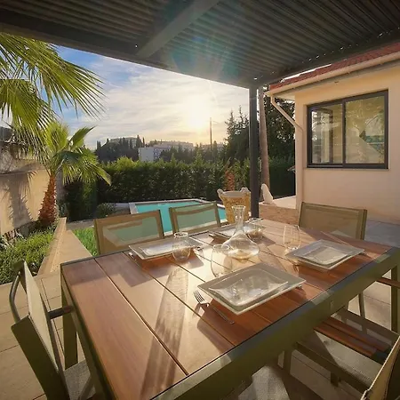 Villa Frgk Contemporaine Independant Piscine, Calme Vue Degagee Le Cannet